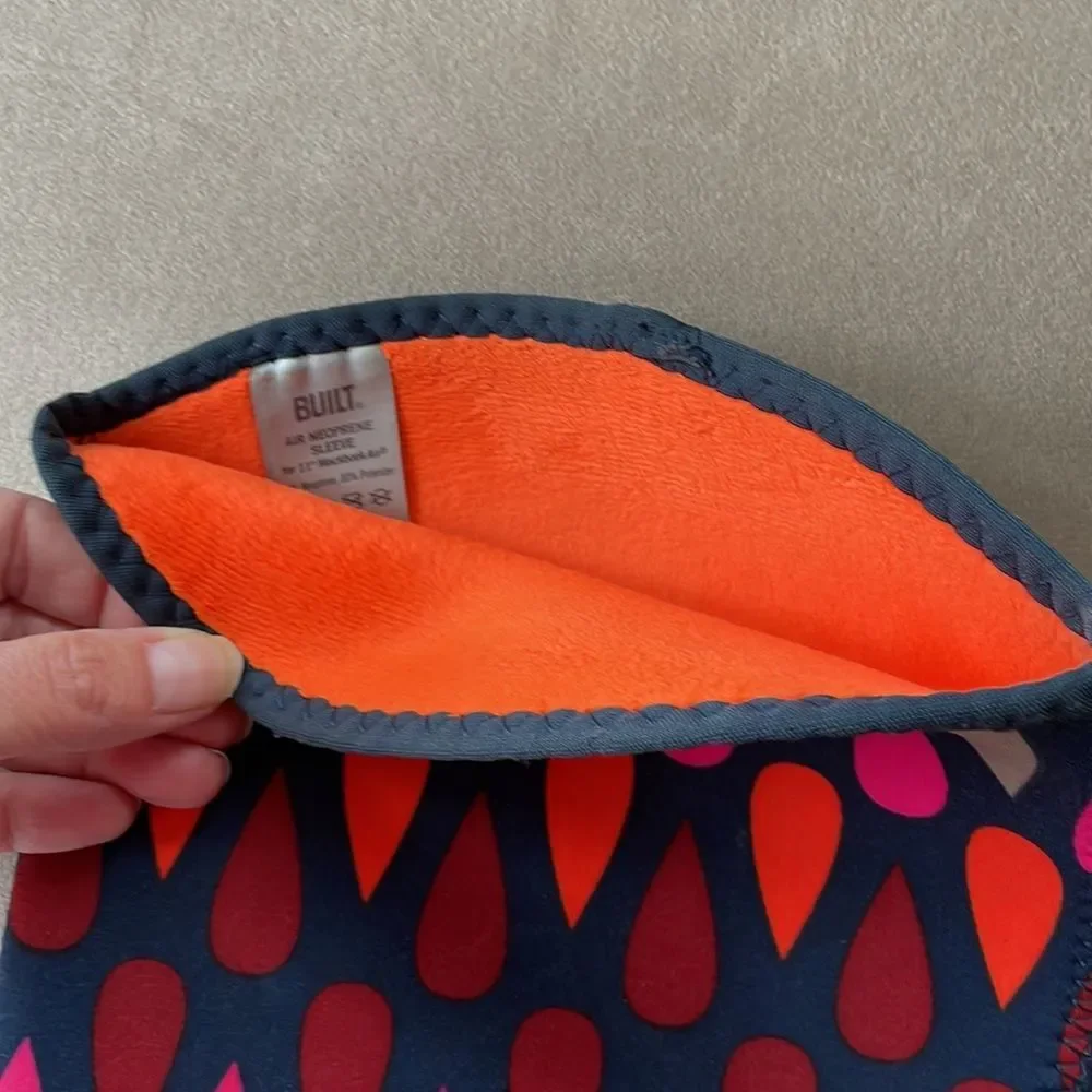 BUILT laptop sleeve - Excellent condition!